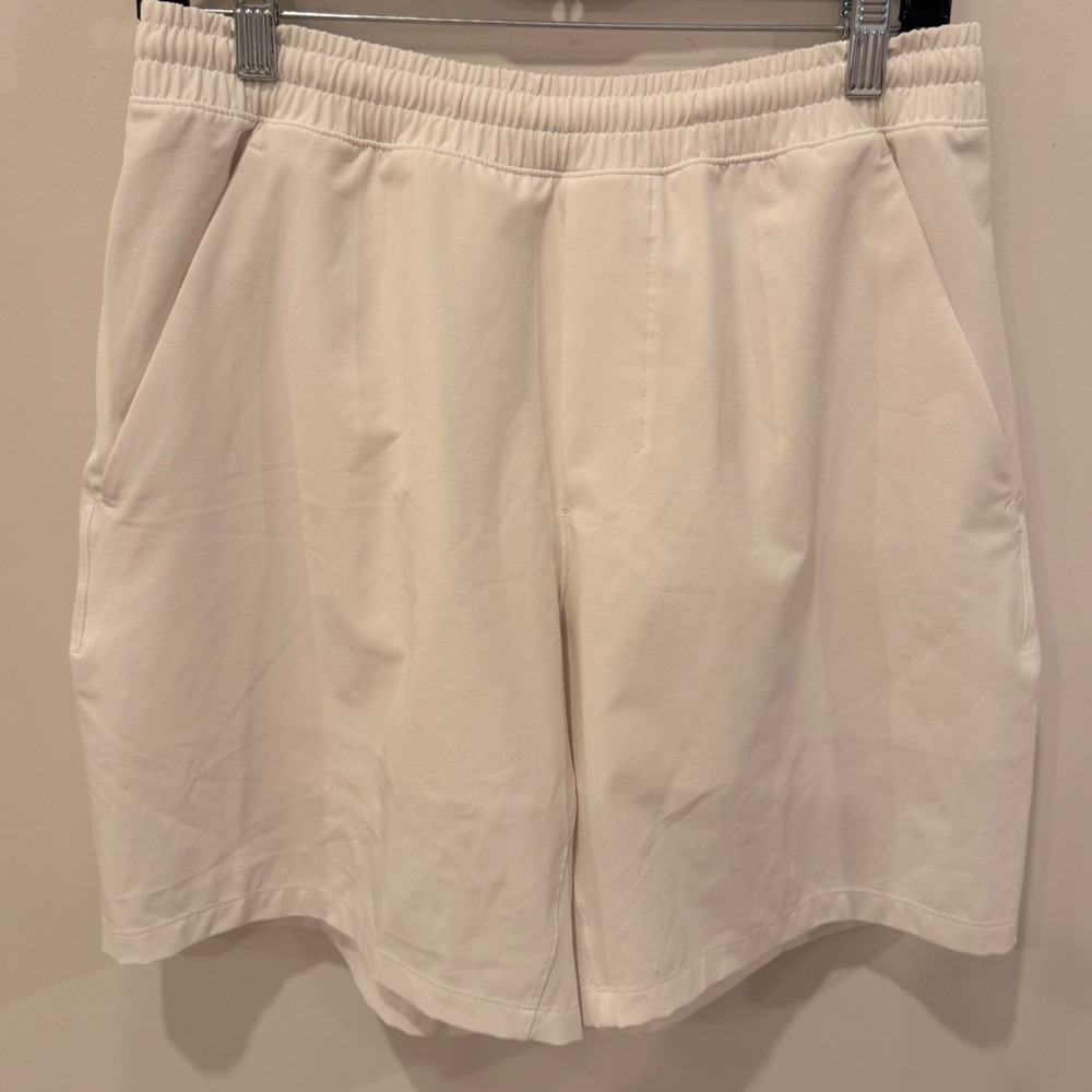 Lululemon Pace Breaker Lined Shorts 7 Inch Bone White Cream Mens Medium NWOT